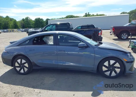 2024 Hyundai Ioniq 6 Se z USA, uszkodzony, nr VIN KMHM24AC7RA063255